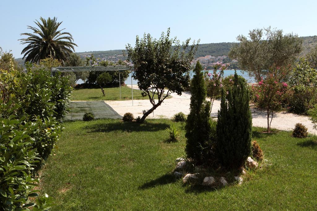 Studio Apartments M&N * Trogir