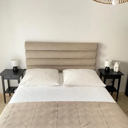 Studio Apartments M&N Trogir Exterior photo