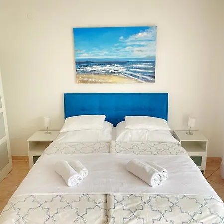 Studio Apartments M&N Trogir Exterior photo