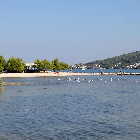 Studio Apartments M&N Trogir Exterior photo